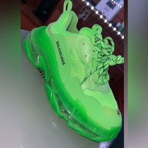 Triple S Green Balenciagas